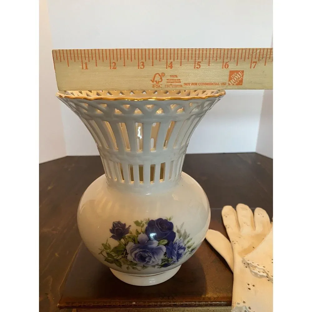 Formalities By Baum Brothers Blue Ceramic vase, gift, decor, Vintage,‎ Flowers